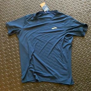Brooks atmosphere short sleeve running shirt